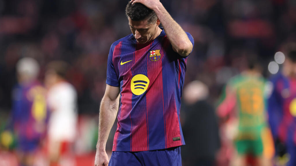 Barca strikers firing blanks as Villarreal visit